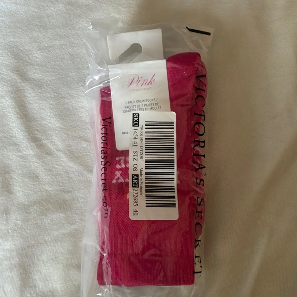 PINK Victoria’s Secret 2-Pack Crew Socks